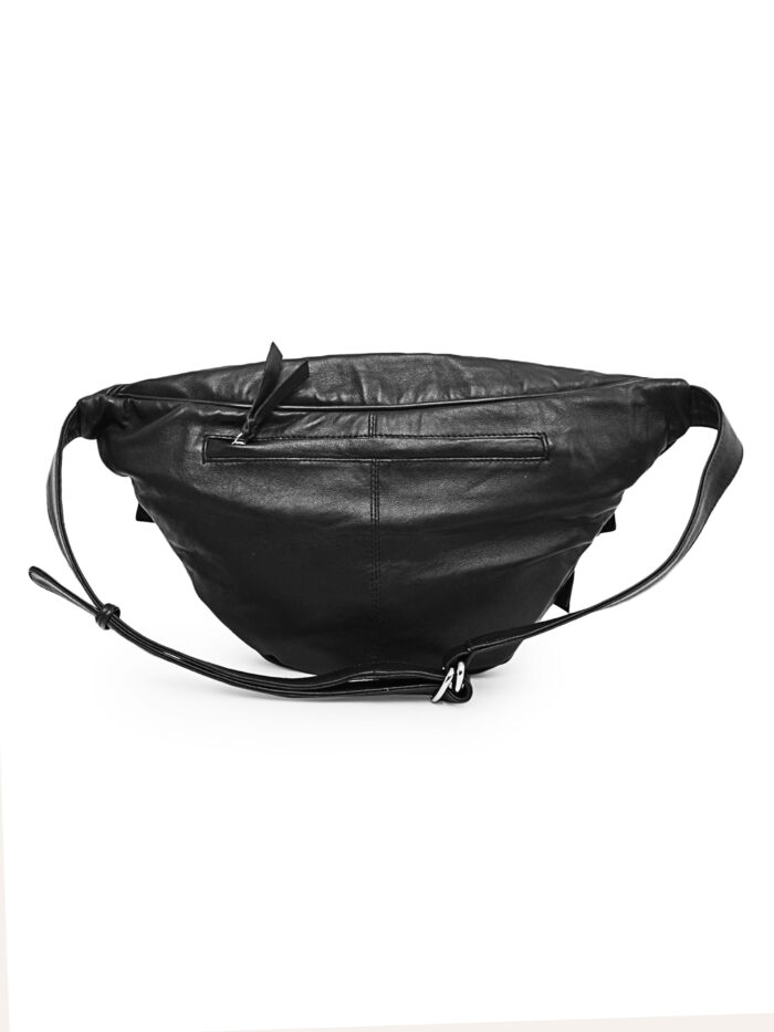 Black leather waist pouch with clean overlay front and zip closure – Dario Lario